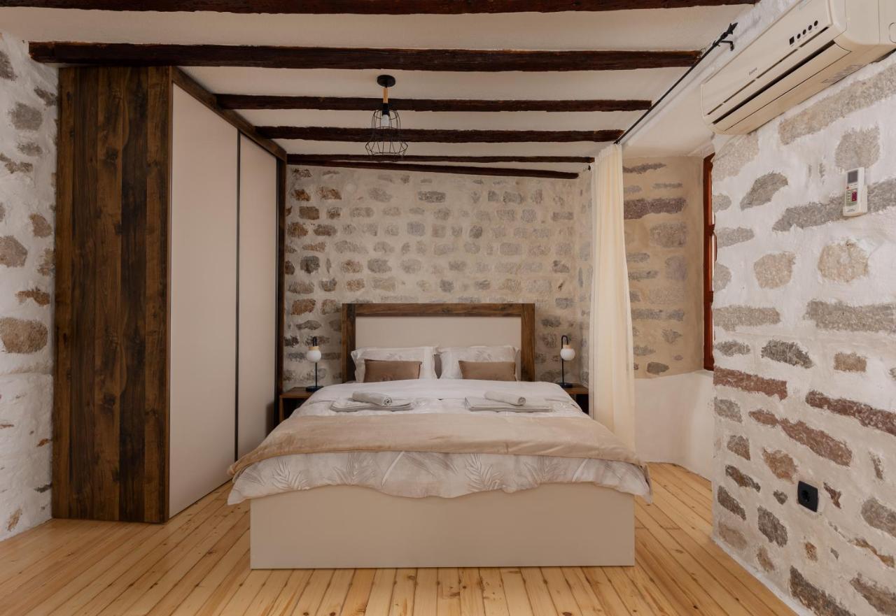 Quince&Sparkle Apartments Old Town Kotor Eksteriør billede